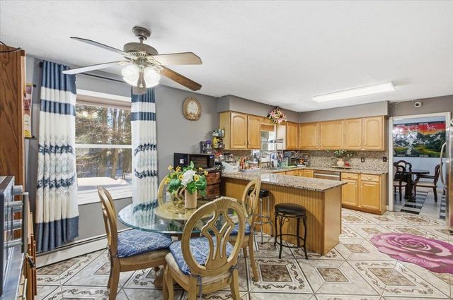 240 North Brownell Road, Williston, VT 05495