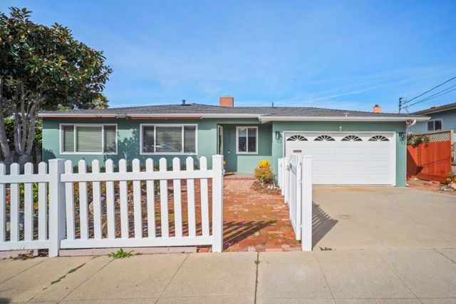1077 Cadiz Court, Seaside, CA 93955