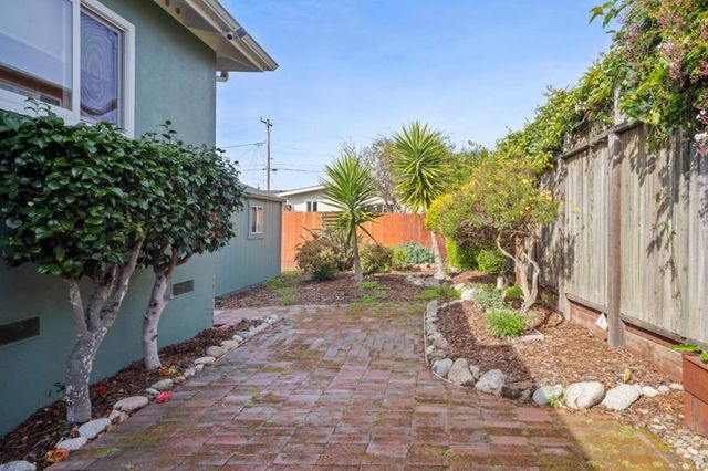1077 Cadiz Court, Seaside, CA 93955