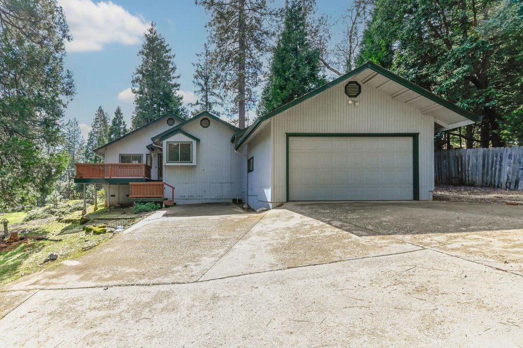 16625 Alpine Ln, Pioneer, CA 95666