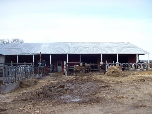 N6702 12th Road, Montello, WI 53949