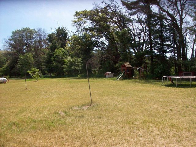 N6702 12th Road, Montello, WI 53949