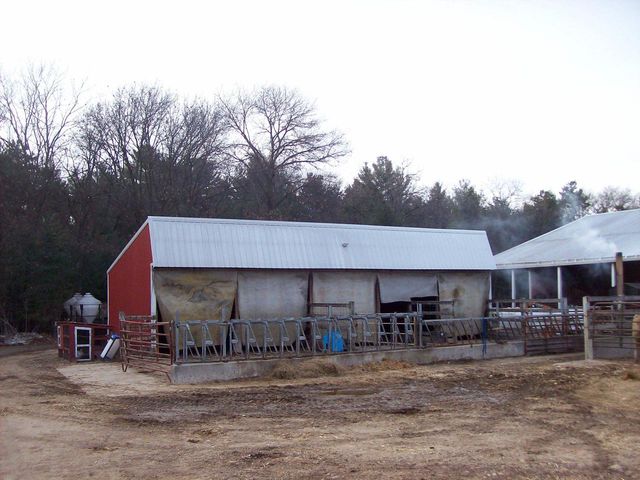 N6702 12th Road, Montello, WI 53949