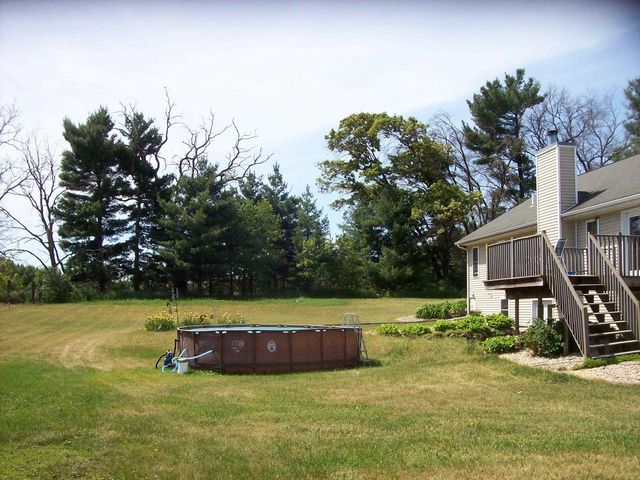 N6702 12th Road, Montello, WI 53949