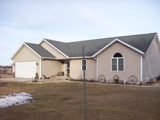 N6702 12th Road, Montello, WI 53949