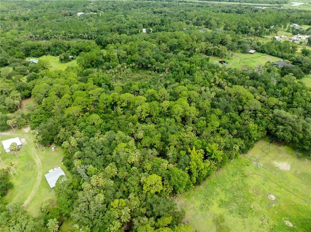 2750 PERCH ROAD, Geneva, FL 32732