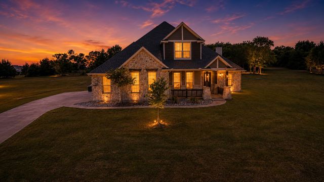 410 Silo Court, Waxahachie, TX 75167