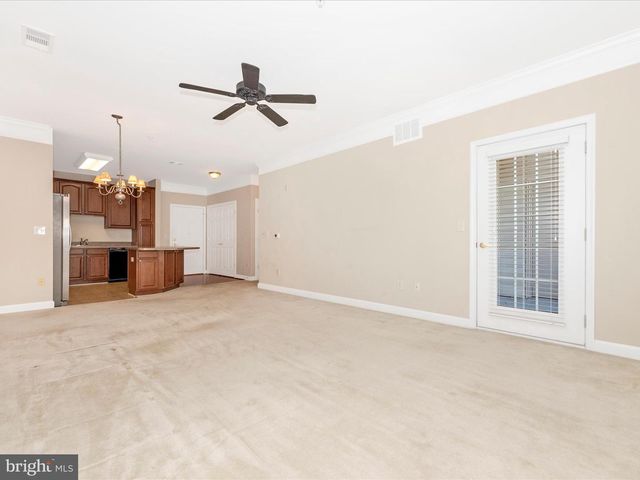 120 BURGESS HILL WAY #207, Frederick, MD 21702