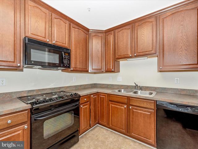 120 BURGESS HILL WAY #207, Frederick, MD 21702