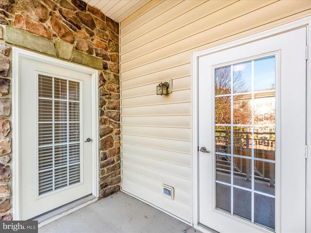 120 BURGESS HILL WAY #207, Frederick, MD 21702