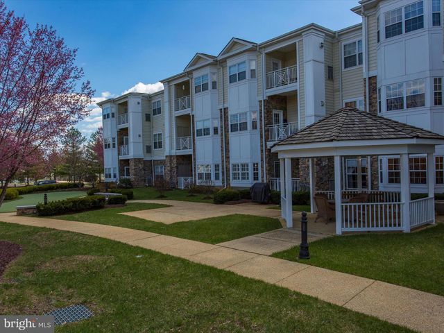 120 BURGESS HILL WAY #207, Frederick, MD 21702
