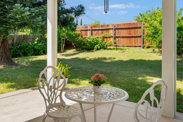 3558 Scorpio Dr, Sacramento, CA 95827