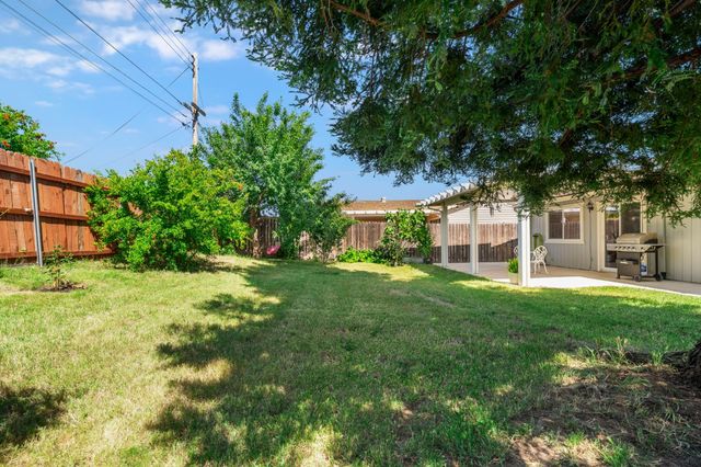 3558 Scorpio Dr, Sacramento, CA 95827