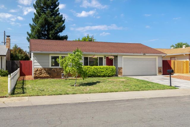 3558 Scorpio Dr, Sacramento, CA 95827