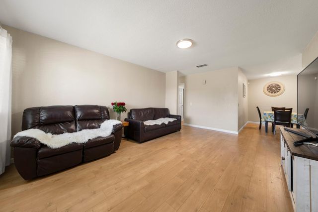 3558 Scorpio Dr, Sacramento, CA 95827
