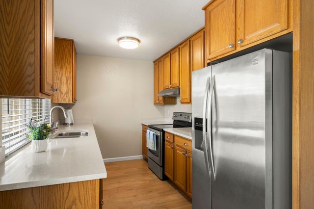 3558 Scorpio Dr, Sacramento, CA 95827