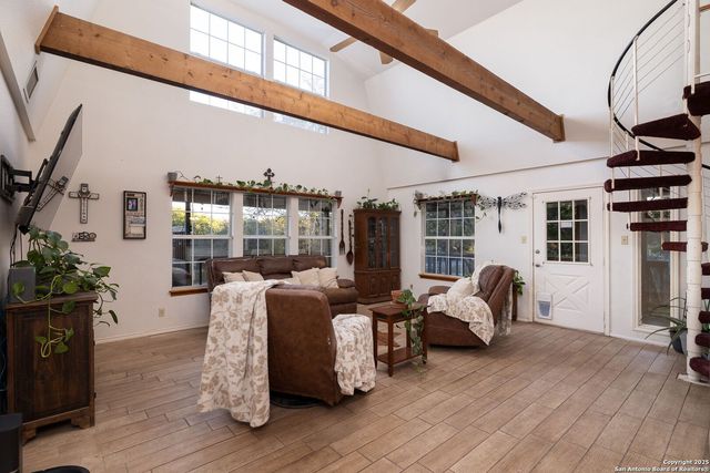 411 Lake Park, Canyon Lake, TX 78133