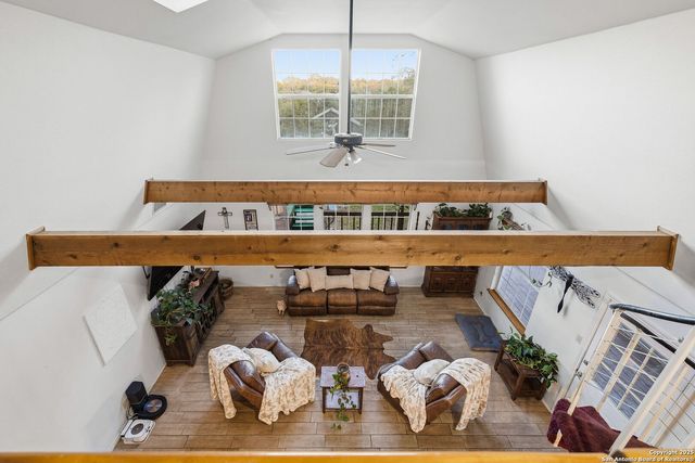 411 Lake Park, Canyon Lake, TX 78133