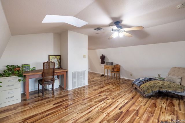 411 Lake Park, Canyon Lake, TX 78133