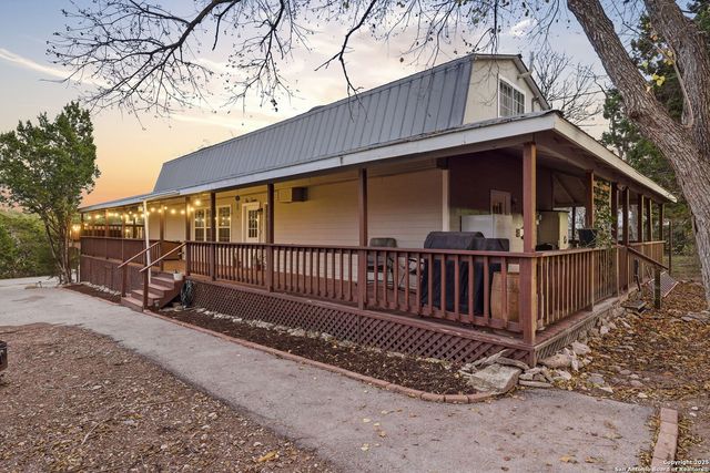 411 Lake Park, Canyon Lake, TX 78133