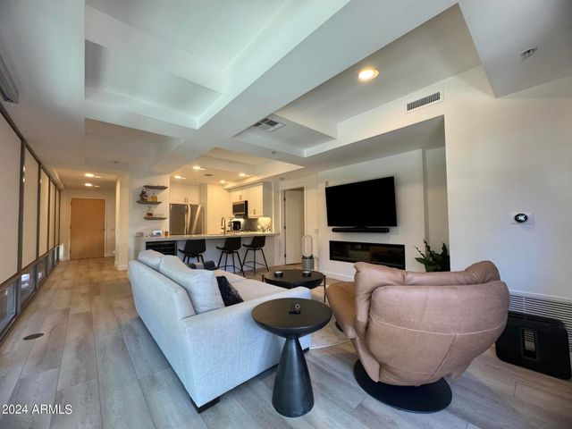 7141 E RANCHO VISTA Drive 3011, Scottsdale, AZ 85251