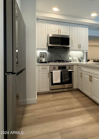 7141 E RANCHO VISTA Drive 3011, Scottsdale, AZ 85251