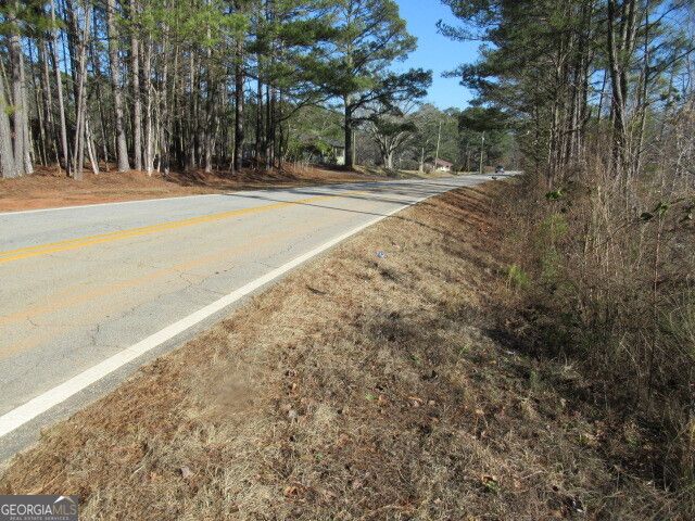 391 Hog Liver Road, Carrollton, GA 30117