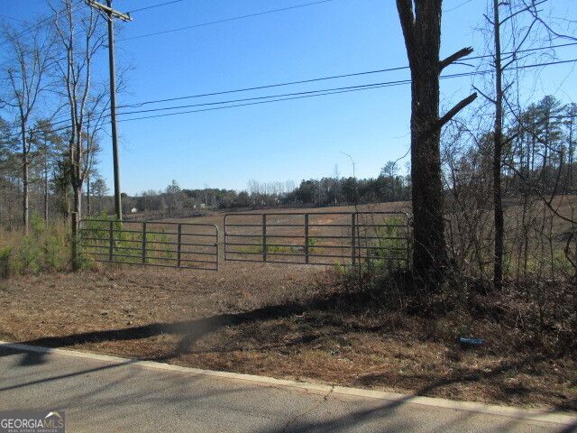 391 Hog Liver Road, Carrollton, GA 30117