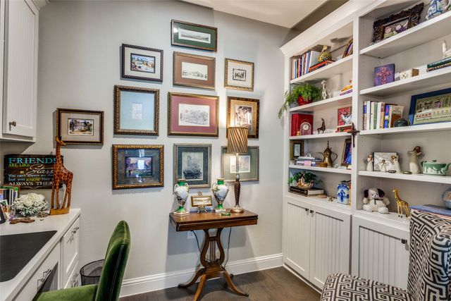 1101 Blue Bill Lane, Arlington, TX 76005