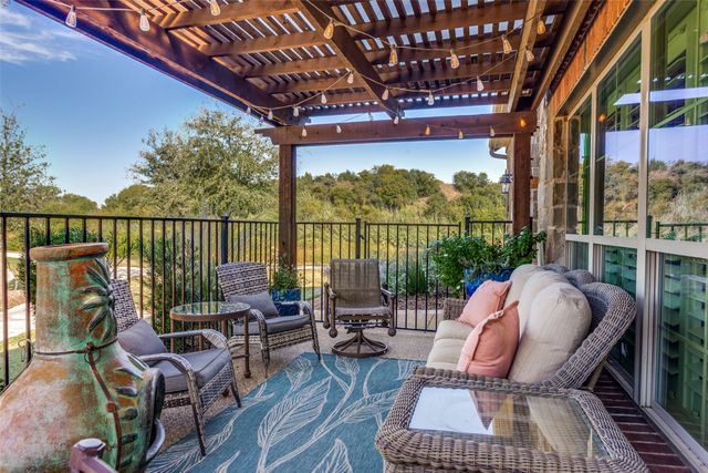 1101 Blue Bill Lane, Arlington, TX 76005