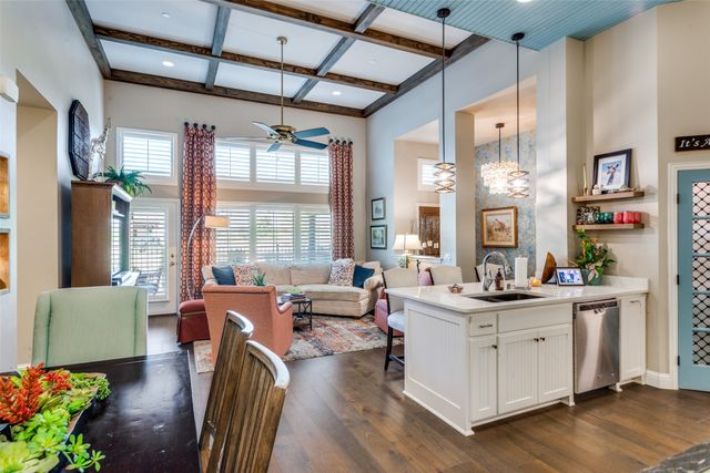 1101 Blue Bill Lane, Arlington, TX 76005