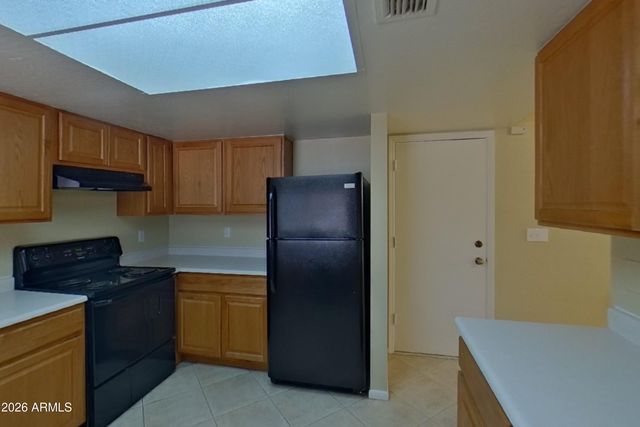 2403 S EVERGREEN Road, Tempe, AZ 85282