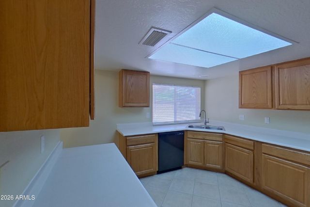 2403 S EVERGREEN Road, Tempe, AZ 85282
