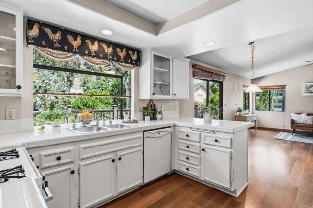 1508 Rimrock Drive, Escondido, CA 92027