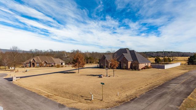 4 Friendly Cove, Greenbrier, AR 72058