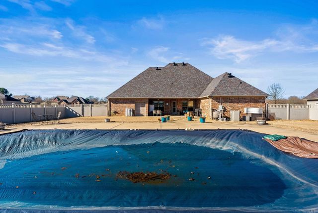 4 Friendly Cove, Greenbrier, AR 72058