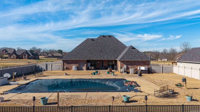 4 Friendly Cove, Greenbrier, AR 72058