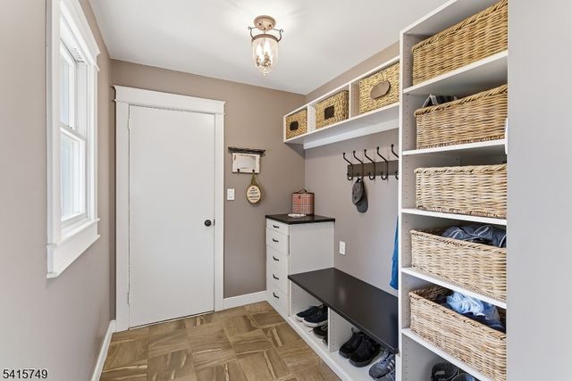 52 Coolidge Dr, Berkeley Heights Twp., NJ 07922