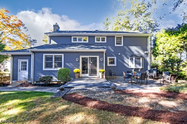 52 Coolidge Dr, Berkeley Heights Twp., NJ 07922