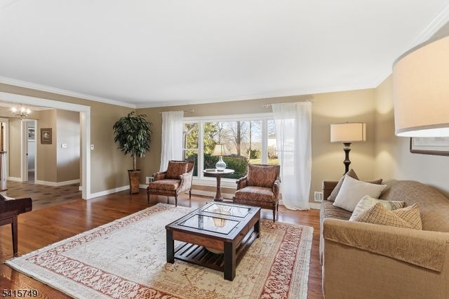 52 Coolidge Dr, Berkeley Heights Twp., NJ 07922