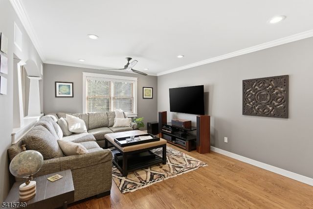 52 Coolidge Dr, Berkeley Heights Twp., NJ 07922