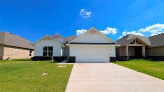 11712 SW 15th Terrace, Yukon, OK 73099