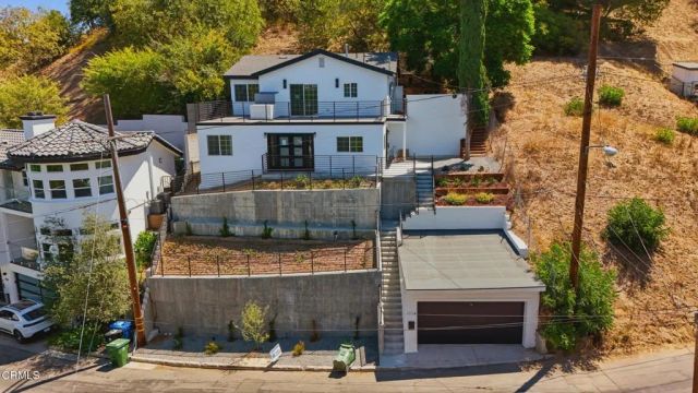 1114 Oban Drive, Los Angeles, CA 90065