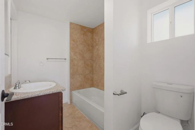 1114 Oban Drive, Los Angeles, CA 90065