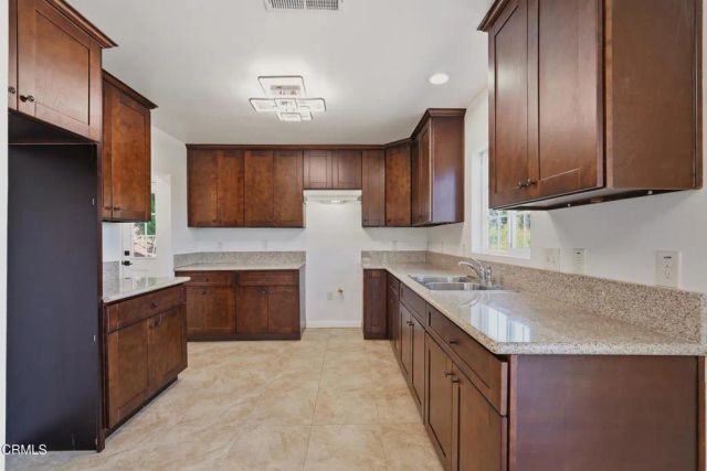 1114 Oban Drive, Los Angeles, CA 90065