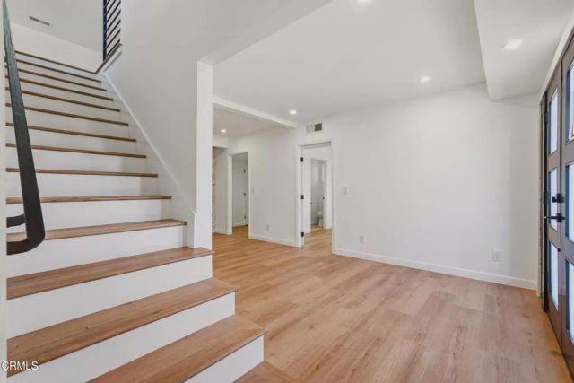 1114 Oban Drive, Los Angeles, CA 90065