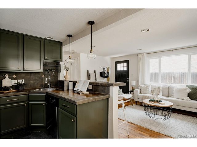 2611 W 26th Ave, Denver, CO 80211
