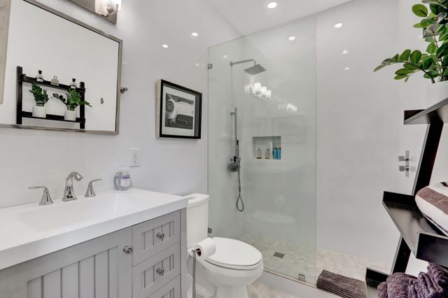 5866 St Annes Way, Boca Raton, FL 33496