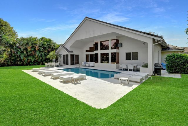 5866 St Annes Way, Boca Raton, FL 33496