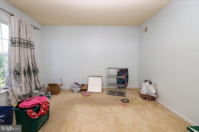 2412 ROB DR, Mount Joy, PA 17552
